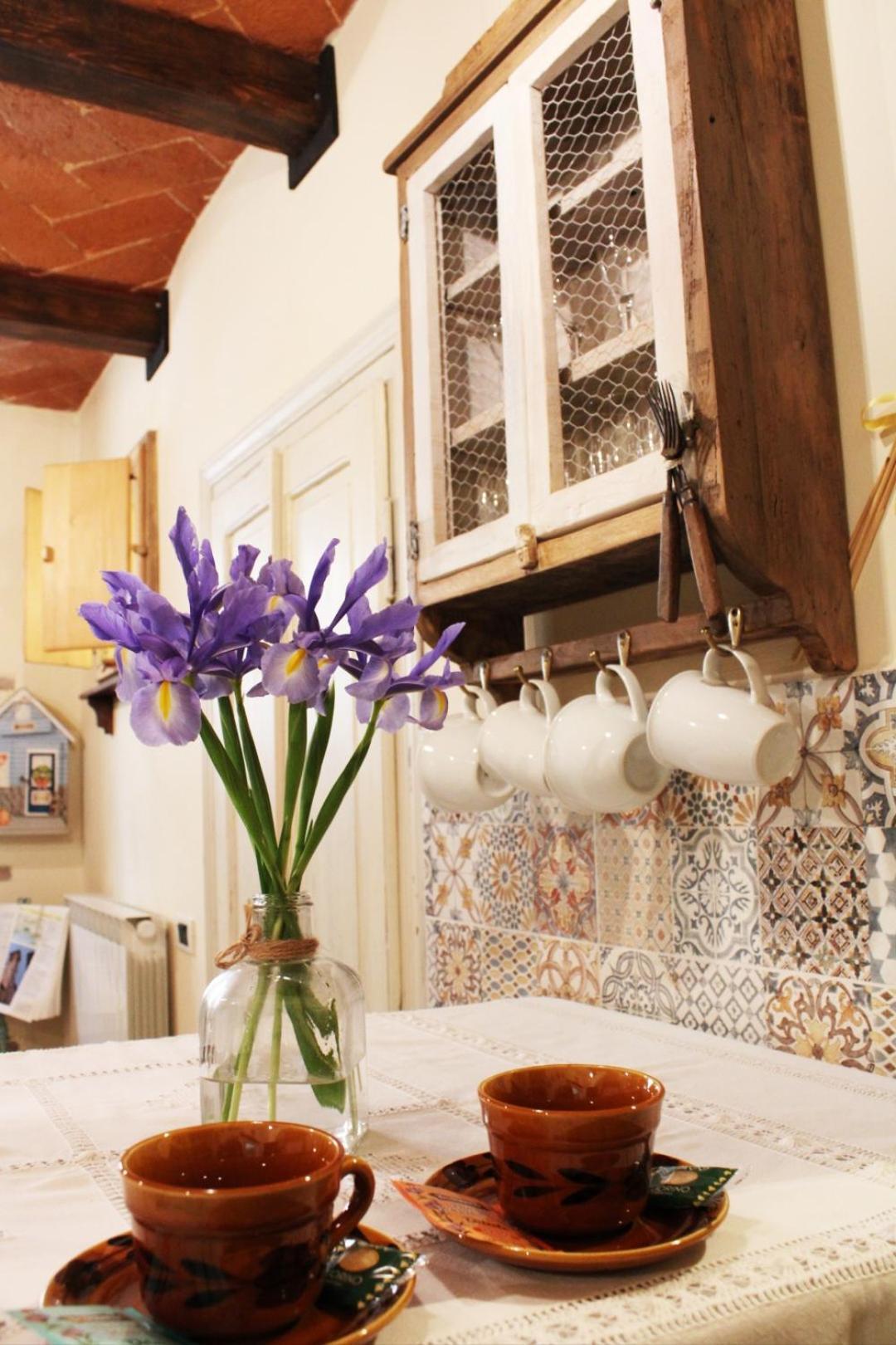 La Reginetta Holiday Home تورو سول تراسيمينو المظهر الخارجي الصورة