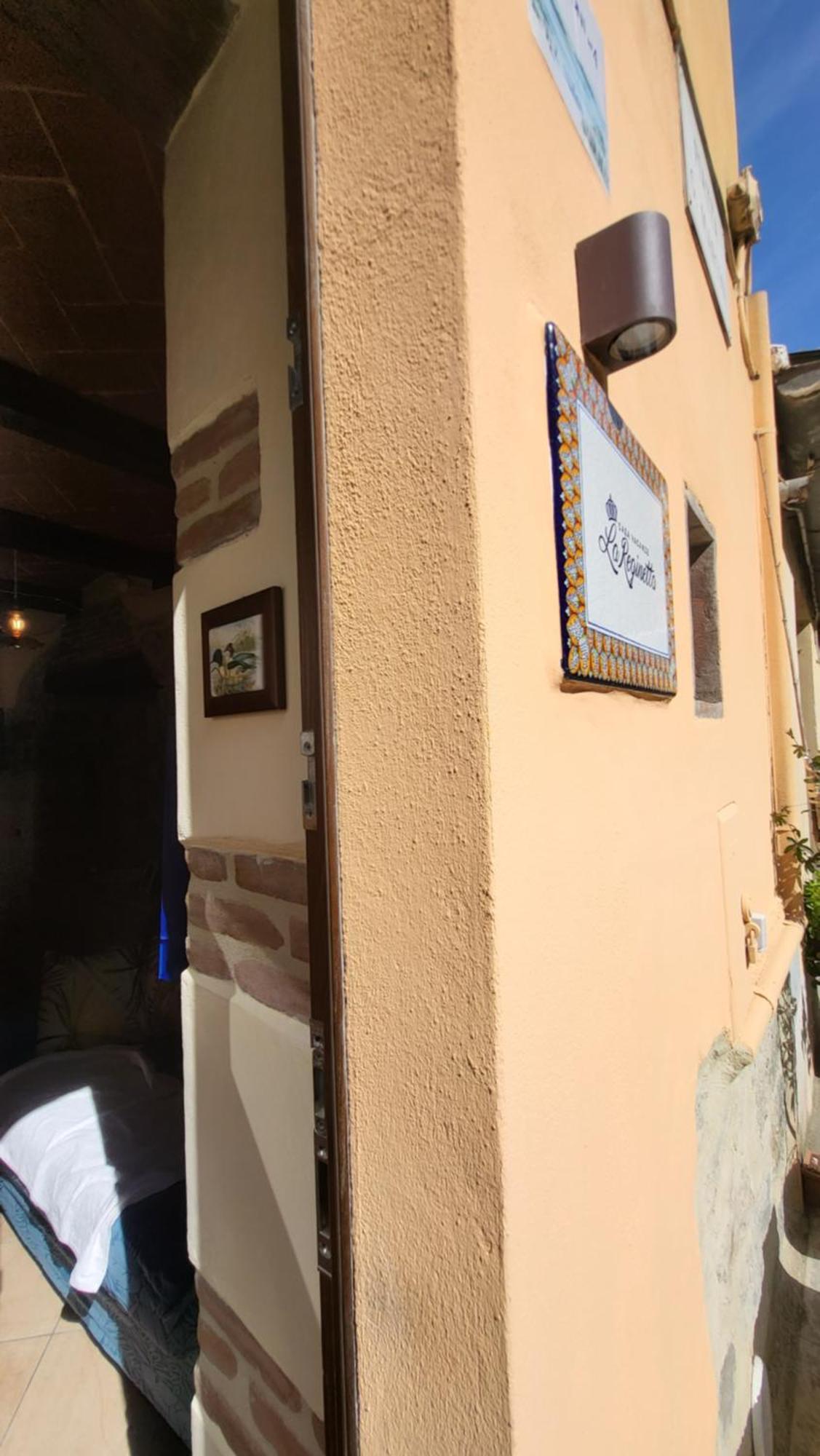 La Reginetta Holiday Home تورو سول تراسيمينو المظهر الخارجي الصورة