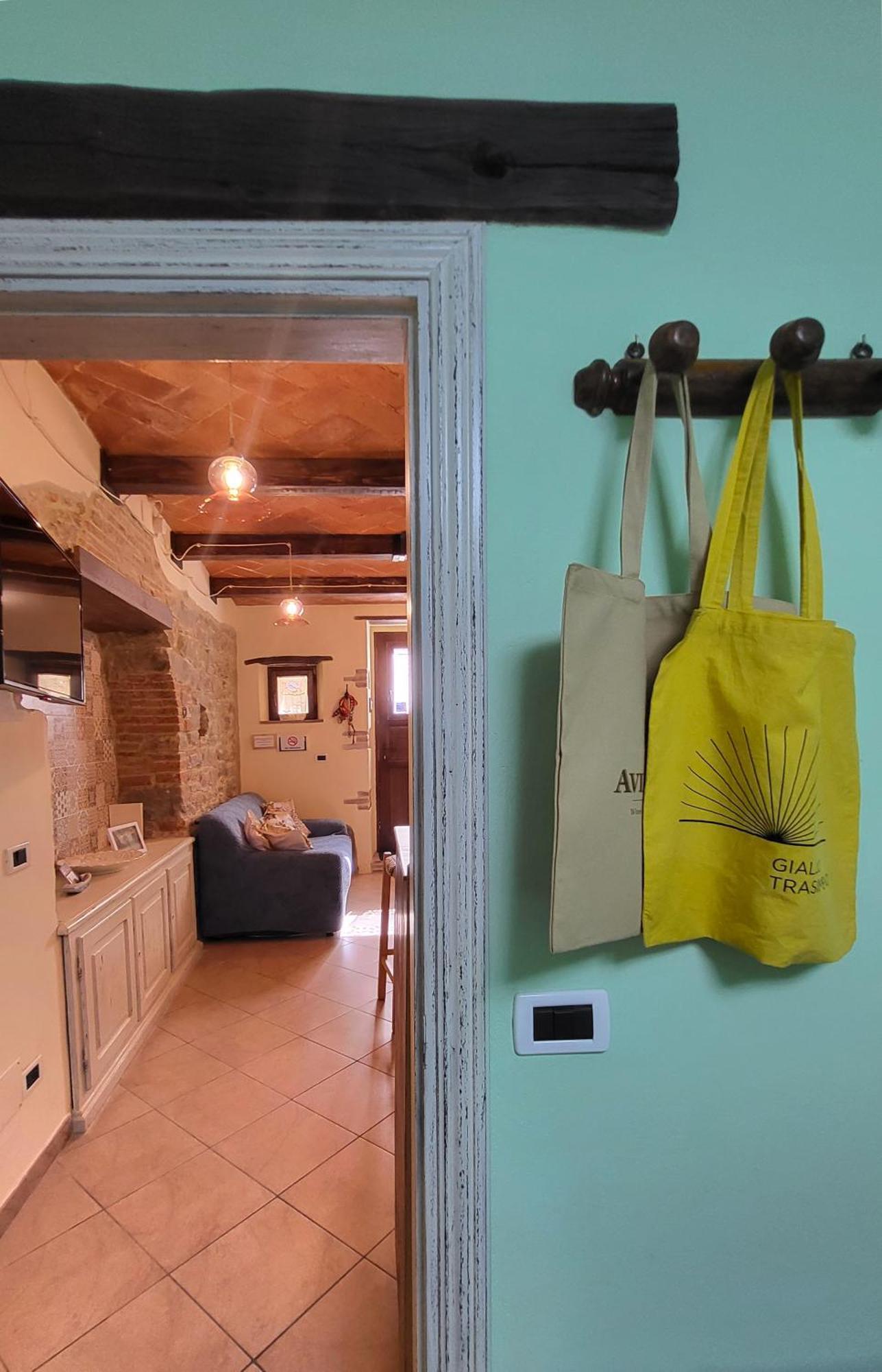 La Reginetta Holiday Home تورو سول تراسيمينو المظهر الخارجي الصورة